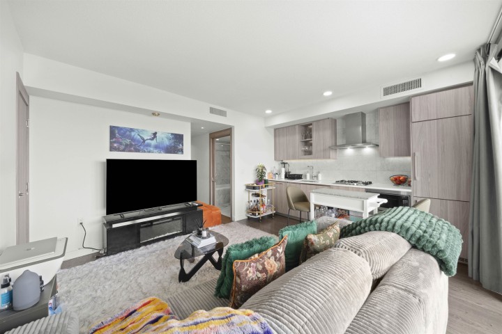 Photo 13 at 2304 - 89 Nelson Street, Yaletown, Vancouver West