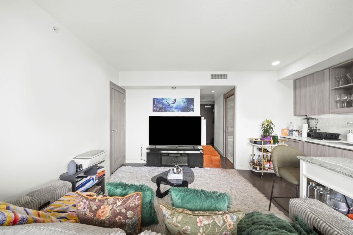 Photo 4 at 2304 - 89 Nelson Street, Yaletown, Vancouver West