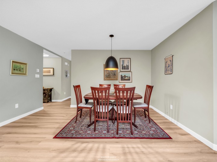 Photo 7 at 302 - 3670 Banff Court, Northlands, North Vancouver