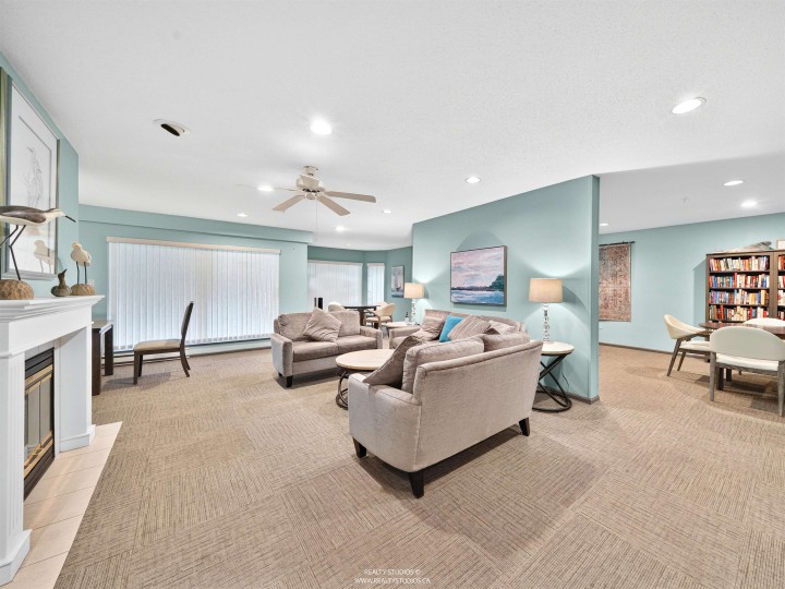 Photo 35 at 302 - 3670 Banff Court, Northlands, North Vancouver