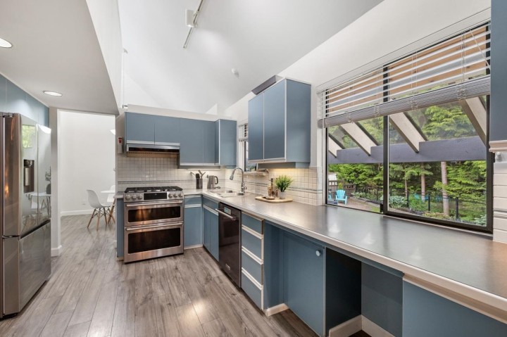 Photo 14 at 3690 Rutherford Crescent, Princess Park, North Vancouver