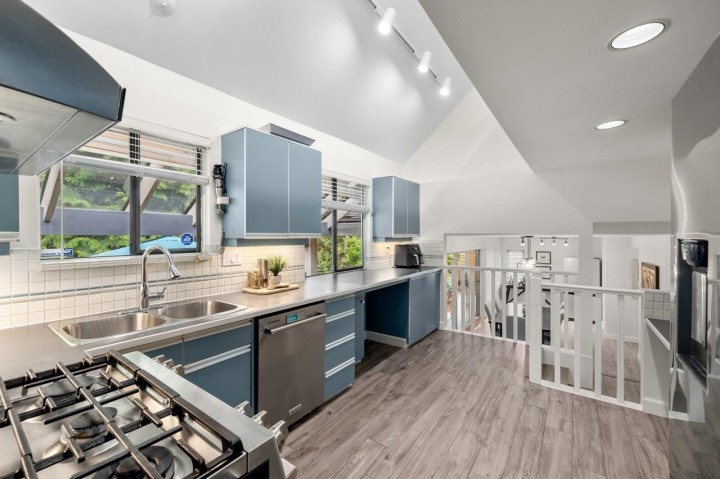 Photo 15 at 3690 Rutherford Crescent, Princess Park, North Vancouver