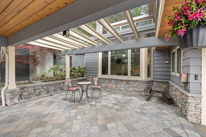 Photo 4 at 3690 Rutherford Crescent, Princess Park, North Vancouver