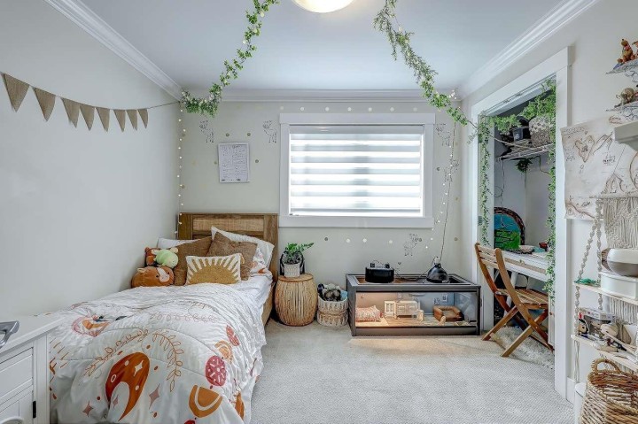 Photo 23 at 5606 Rhodes Street, Collingwood VE, Vancouver East