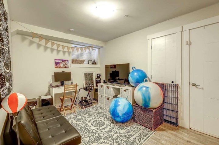 Photo 17 at 5606 Rhodes Street, Collingwood VE, Vancouver East