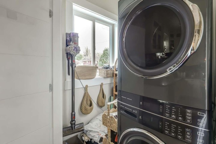 Photo 16 at 5606 Rhodes Street, Collingwood VE, Vancouver East