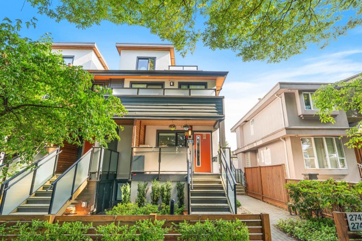 Photo 1 at 2745 Ward Street, Collingwood VE, Vancouver East