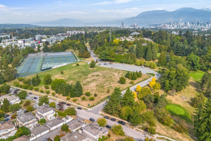 Photo 31 at 5670 Columbia Street, Cambie, Vancouver West