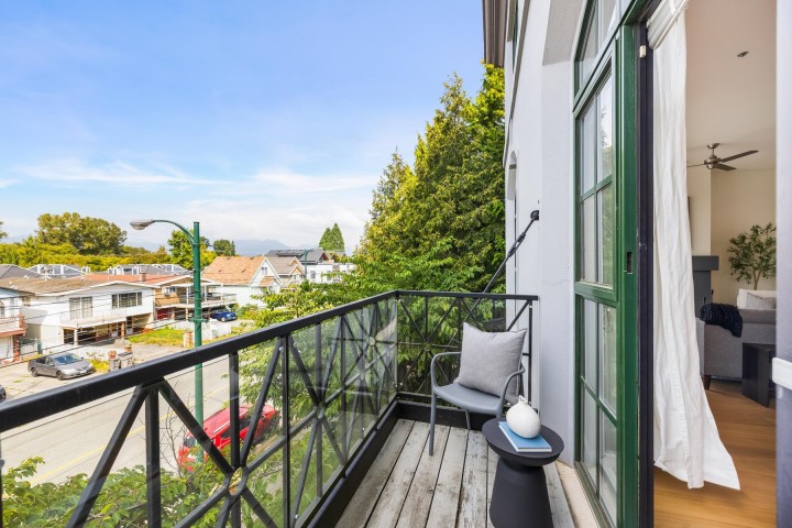 Photo 21 at 202 - 4590 Earles Street, Collingwood VE, Vancouver East