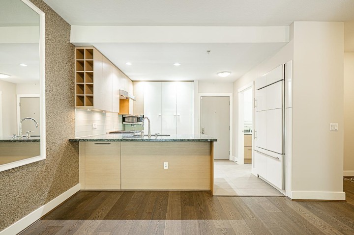 Photo 11 at 119 - 5928 Birney Avenue, University VW, Vancouver West