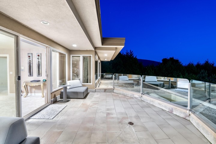 Photo 26 at 848 Eyremount Drive, British Properties, West Vancouver