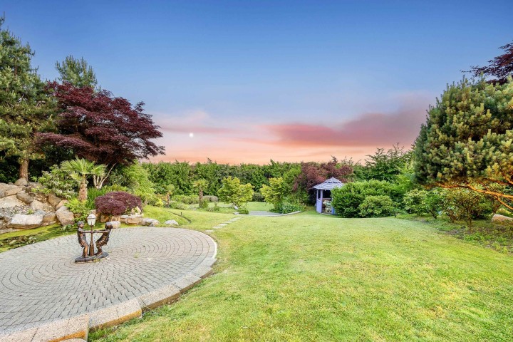 Photo 29 at 848 Eyremount Drive, British Properties, West Vancouver