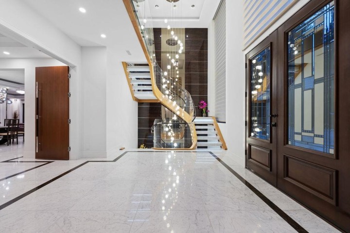 Photo 6 at 558 Glenross Road, Glenmore, West Vancouver