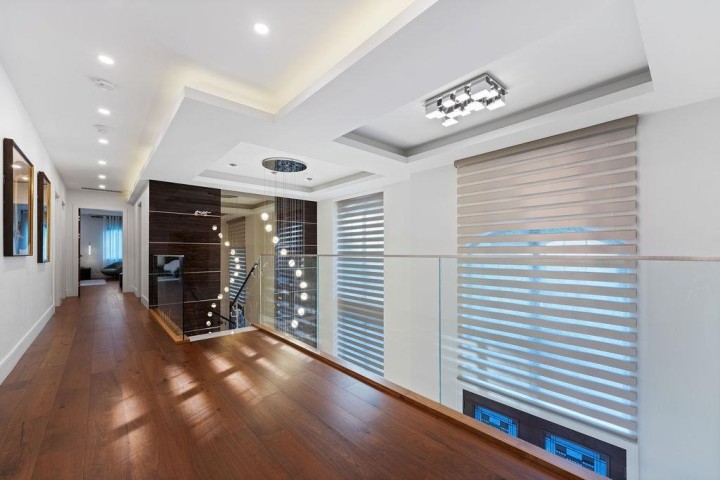 Photo 20 at 558 Glenross Road, Glenmore, West Vancouver