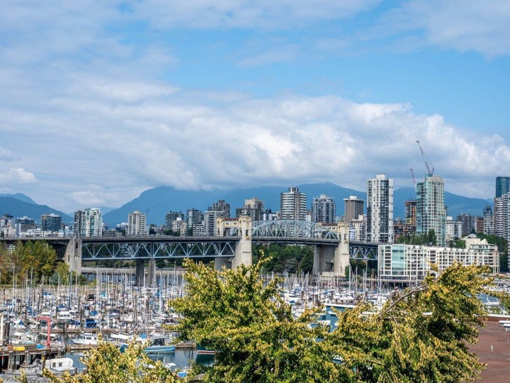 Photo 1 at 604 - 1508 Mariner Walk, False Creek, Vancouver West