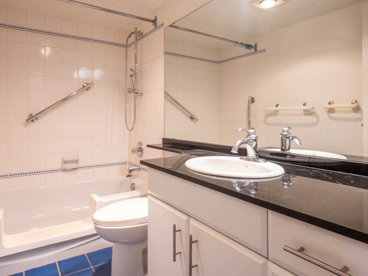 Photo 20 at 604 - 1508 Mariner Walk, False Creek, Vancouver West