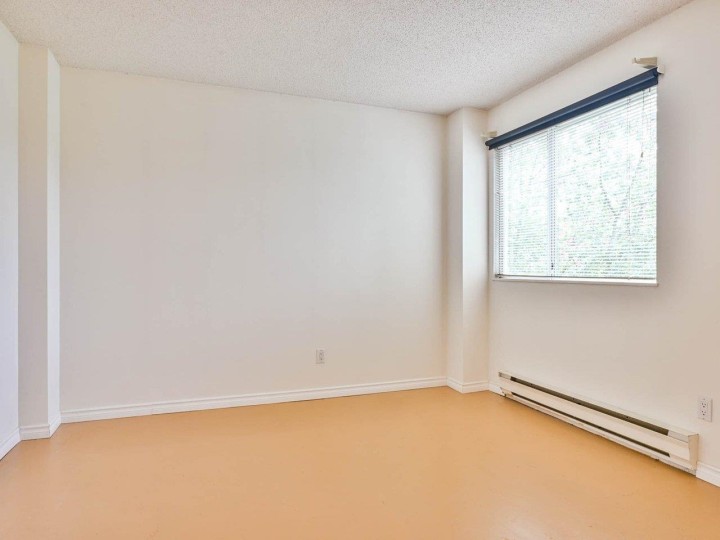 Photo 15 at 604 - 1508 Mariner Walk, False Creek, Vancouver West