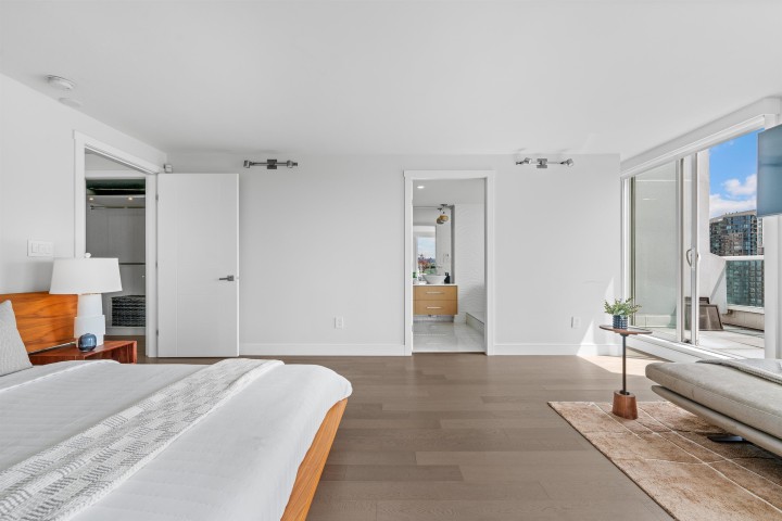 Photo 27 at 2403 - 1500 Howe Street, Yaletown, Vancouver West