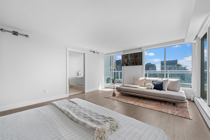 Photo 28 at 2403 - 1500 Howe Street, Yaletown, Vancouver West