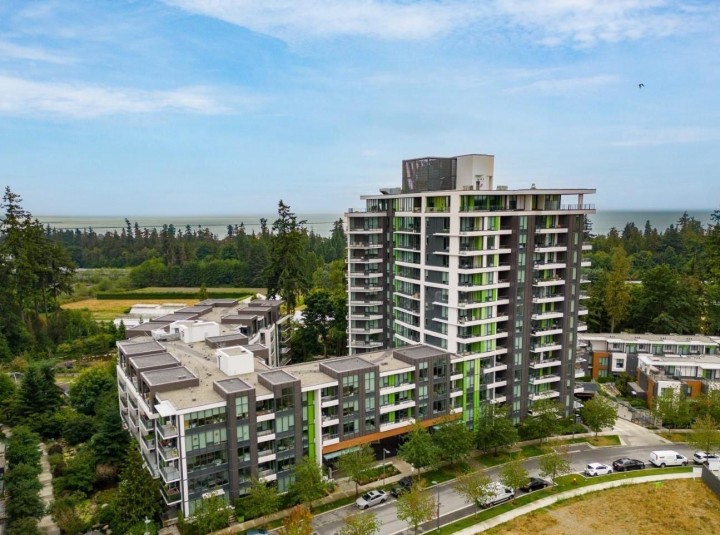 Photo 3 at 423 - 3563 Ross Drive, University VW, Vancouver West