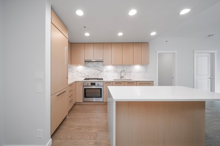 Photo 11 at 423 - 3563 Ross Drive, University VW, Vancouver West