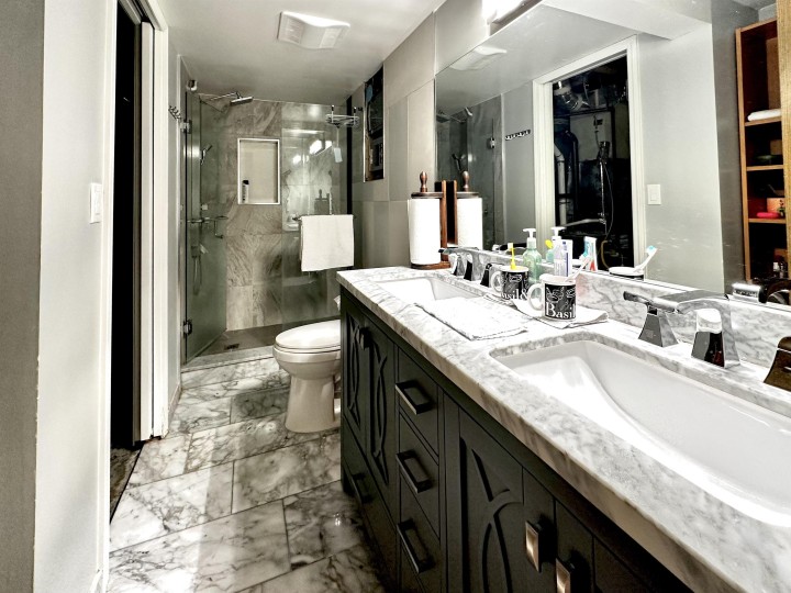 Photo 10 at 7630 Victoria Drive, Fraserview VE, Vancouver East