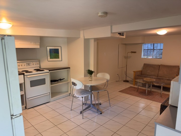 Photo 16 at 3336 E Georgia Street, Renfrew VE, Vancouver East