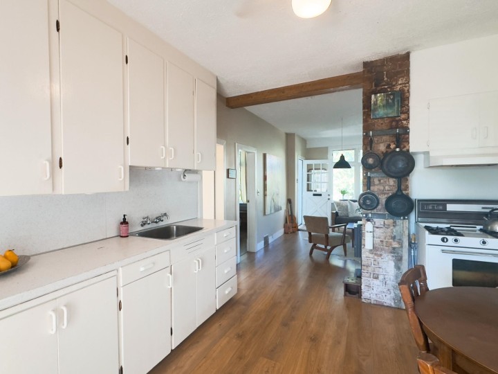 Photo 12 at 3336 E Georgia Street, Renfrew VE, Vancouver East