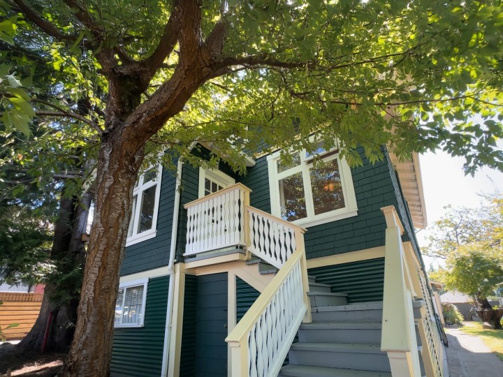 Photo 1 at 3336 E Georgia Street, Renfrew VE, Vancouver East