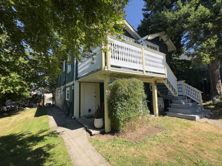 Photo 37 at 3336 E Georgia Street, Renfrew VE, Vancouver East