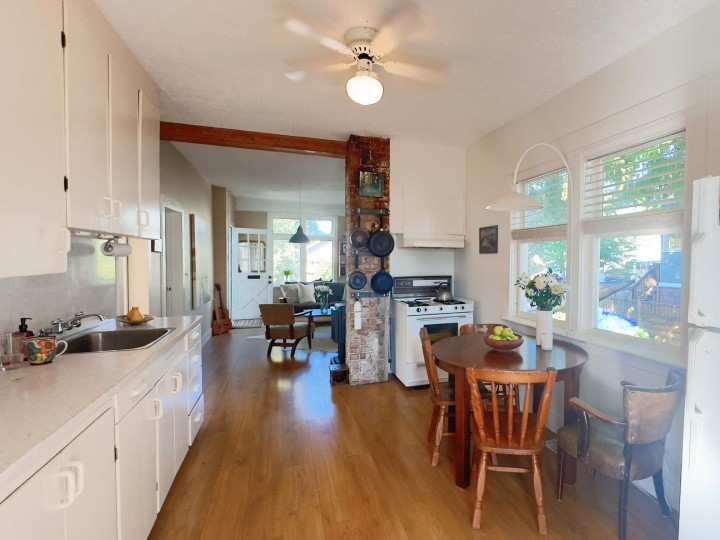 Photo 11 at 3336 E Georgia Street, Renfrew VE, Vancouver East