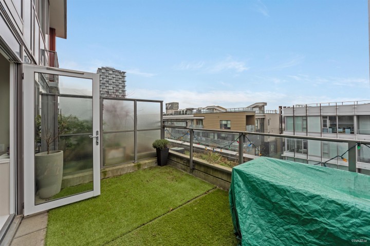 Photo 11 at 505 - 3451 Sawmill Crescent, South Marine, Vancouver East