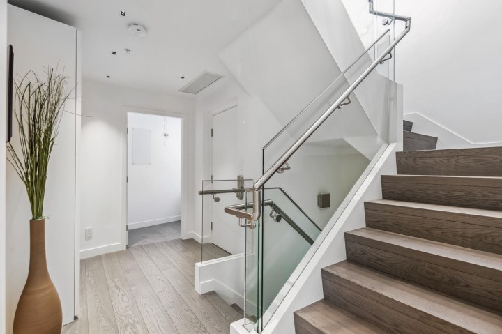 Photo 13 at TH22 - 1281 W Cordova Street, Coal Harbour, Vancouver West