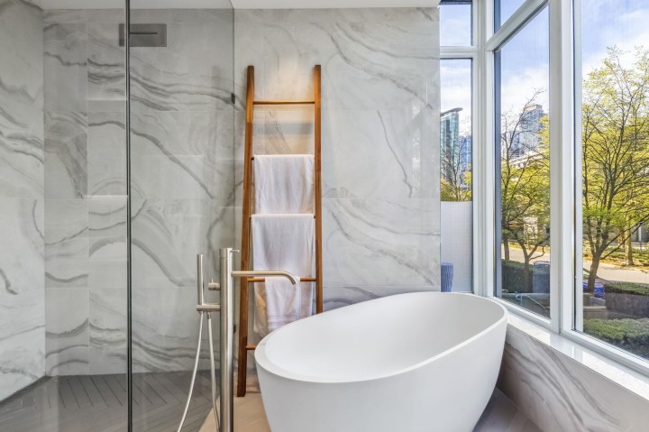 Photo 10 at TH22 - 1281 W Cordova Street, Coal Harbour, Vancouver West