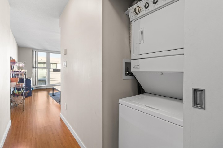 Photo 16 at 902 - 168 Powell Street, Downtown VE, Vancouver East