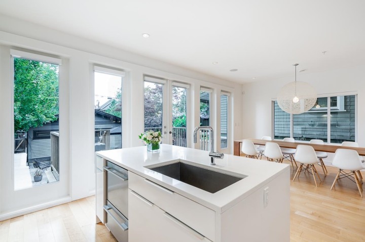 Photo 10 at 33 E 22nd Avenue, Main, Vancouver East