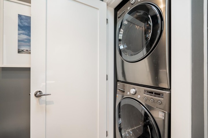 Photo 25 at 33 E 22nd Avenue, Main, Vancouver East