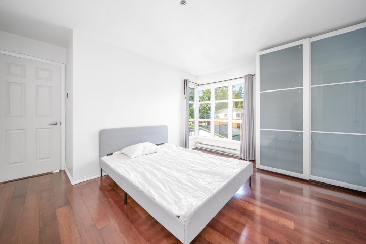 Photo 8 at 302 - 8728 Sw Marine Drive, Marpole, Vancouver West