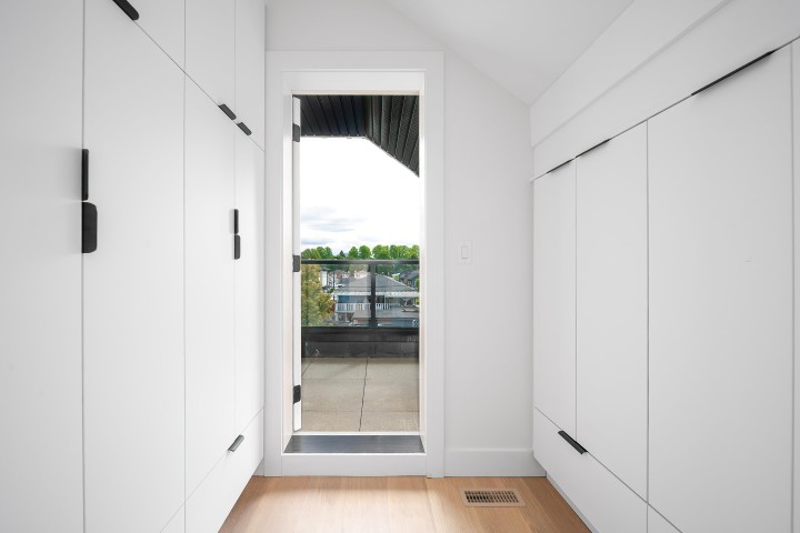 Photo 27 at 4722 Henry Street, Knight, Vancouver East