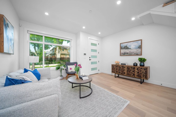 Photo 14 at 4722 Henry Street, Knight, Vancouver East