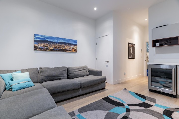 Photo 7 at 16 - 2358 Western Avenue, Central Lonsdale, North Vancouver