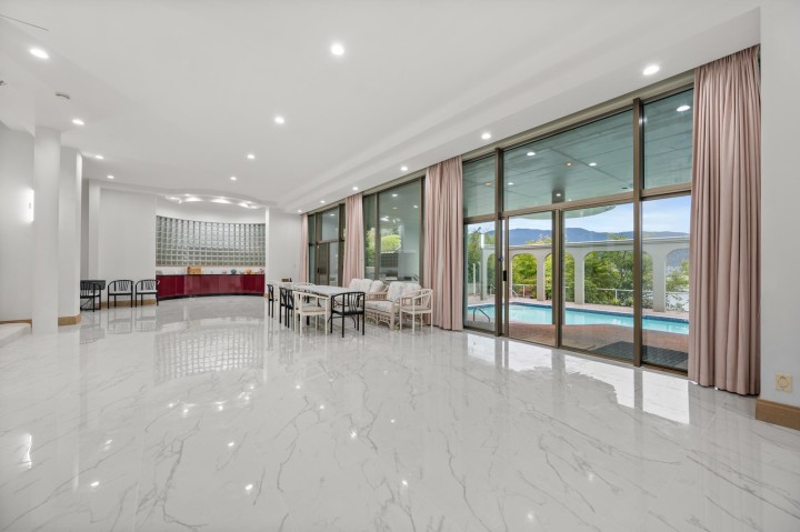 Photo 21 at 828 Beachview Drive, Dollarton, North Vancouver