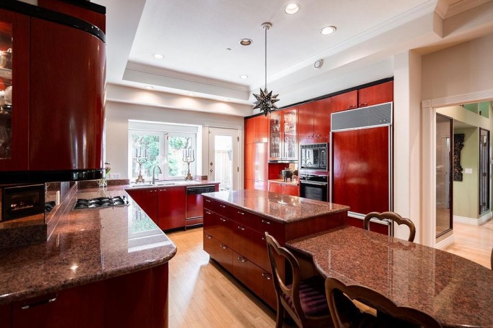 Photo 27 at 2635 Rosebery Avenue, Queens, West Vancouver