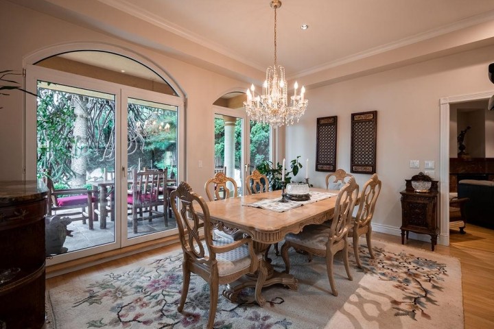 Photo 12 at 2635 Rosebery Avenue, Queens, West Vancouver