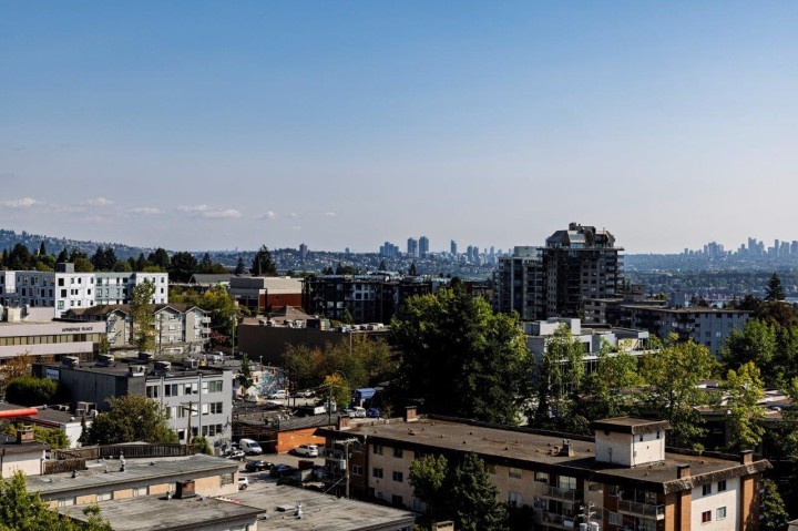 Photo 32 at 1208 - 1320 Chesterfield Avenue, Central Lonsdale, North Vancouver