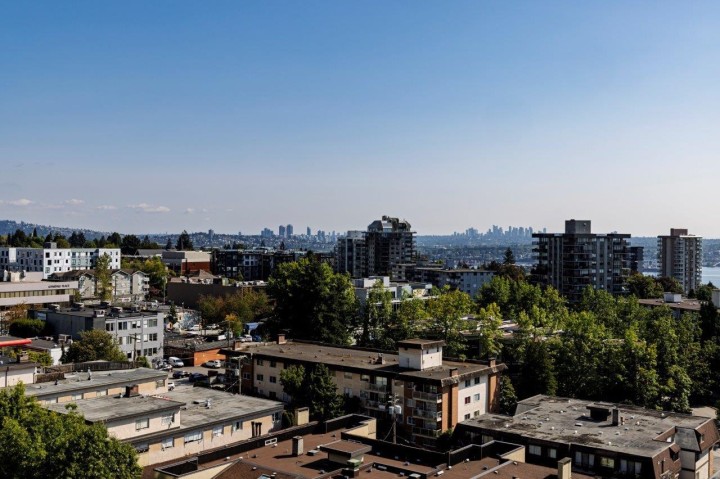 Photo 28 at 1208 - 1320 Chesterfield Avenue, Central Lonsdale, North Vancouver