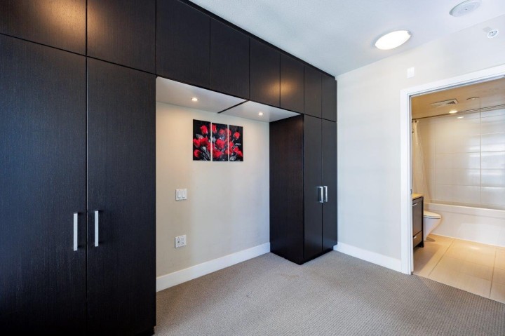 Photo 20 at 1208 - 1320 Chesterfield Avenue, Central Lonsdale, North Vancouver