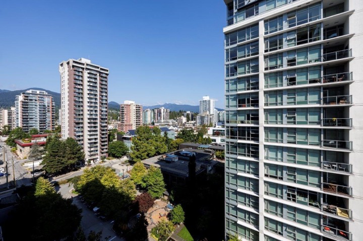 Photo 24 at 1208 - 1320 Chesterfield Avenue, Central Lonsdale, North Vancouver