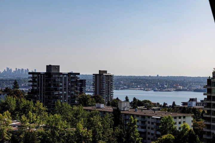 Photo 30 at 1208 - 1320 Chesterfield Avenue, Central Lonsdale, North Vancouver