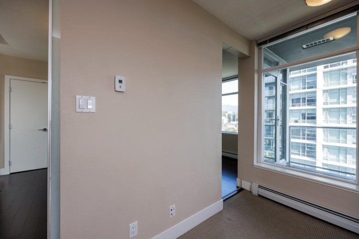 Photo 21 at 1208 - 1320 Chesterfield Avenue, Central Lonsdale, North Vancouver